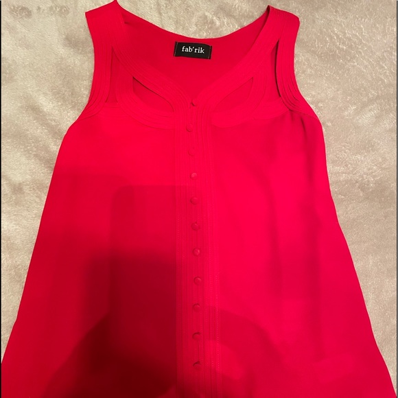 Red sheer lined sleeveless blouse, size S, $15 - Picture 1 of 6